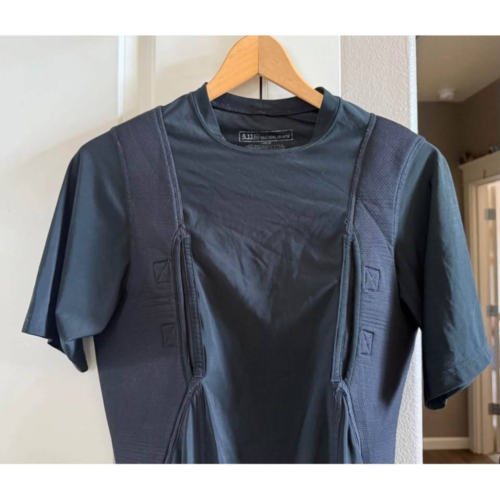 5.11‎ Tactical Men's Black Short Sleeve Padded Compression Shirt-Size L - Picture 6 of 8